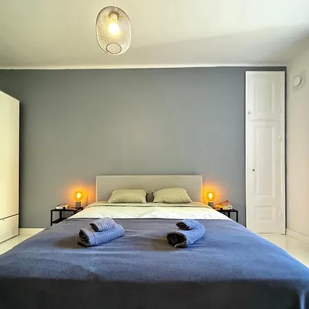 Hello - Freda Apartament *
