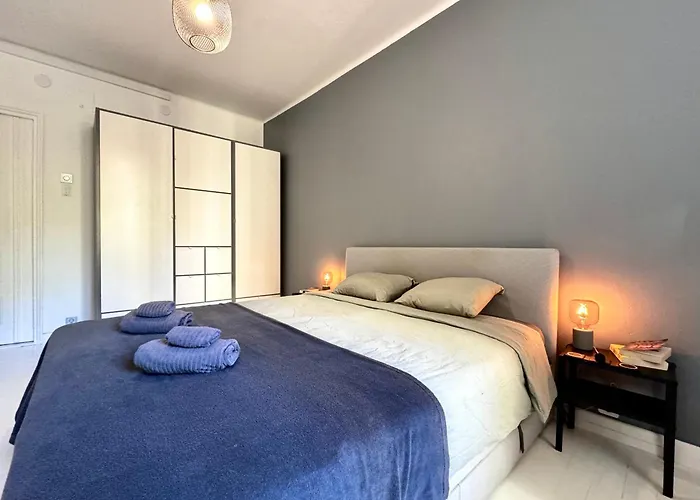 Apartment Hello - Freda *